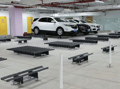 南京AGV智能停車場 激光+磁釘導航引領(lǐng)停車新變革