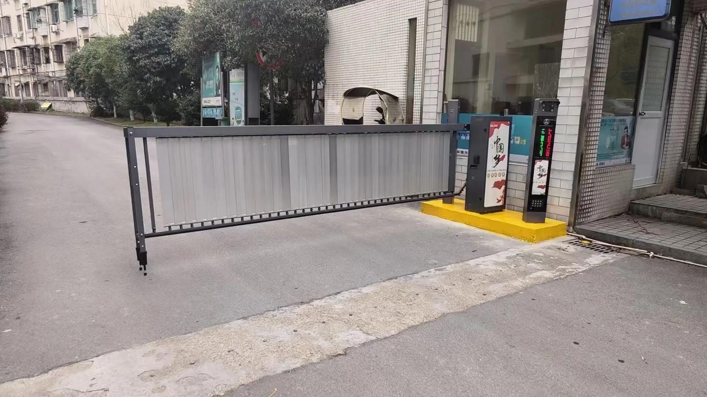 智慧通行新篇章 看得見的好產(chǎn)品——人臉識(shí)別門禁與停車場(chǎng)管理系統(tǒng)