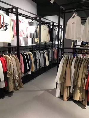 35000件品牌服裝低至5元！大興大型倉庫特賣引爆服裝批發熱潮